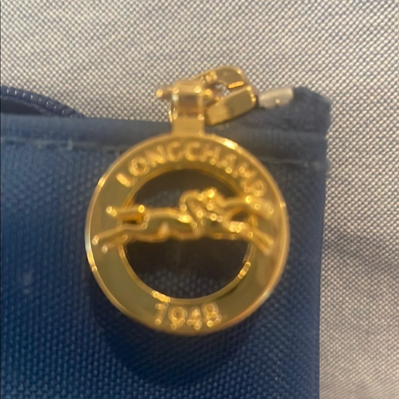 Longchamp brand new blue cosmetic bag pouch Bag 12 x 5 x 3 - Picture 4 of 7